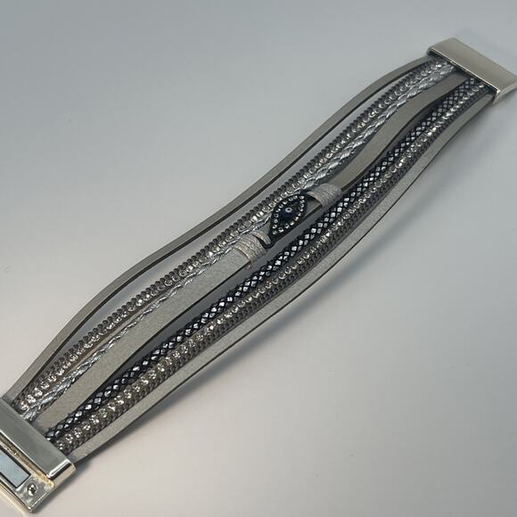 Evil Eye 1 x 7 Costume Jewelry Bracelet - Picture 4 of 8